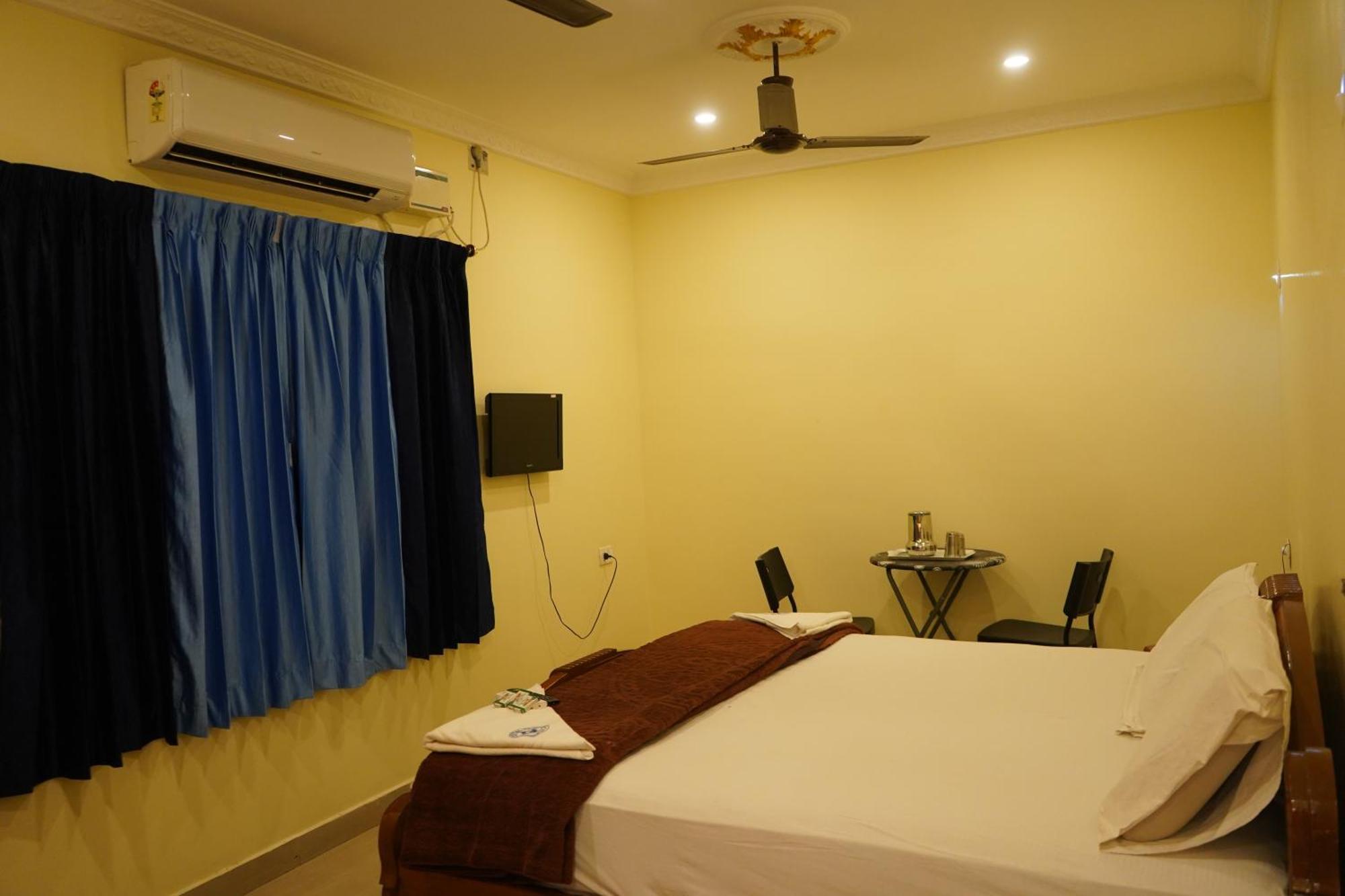 Hotel Supreme Ac Rāmeswaram Exterior foto