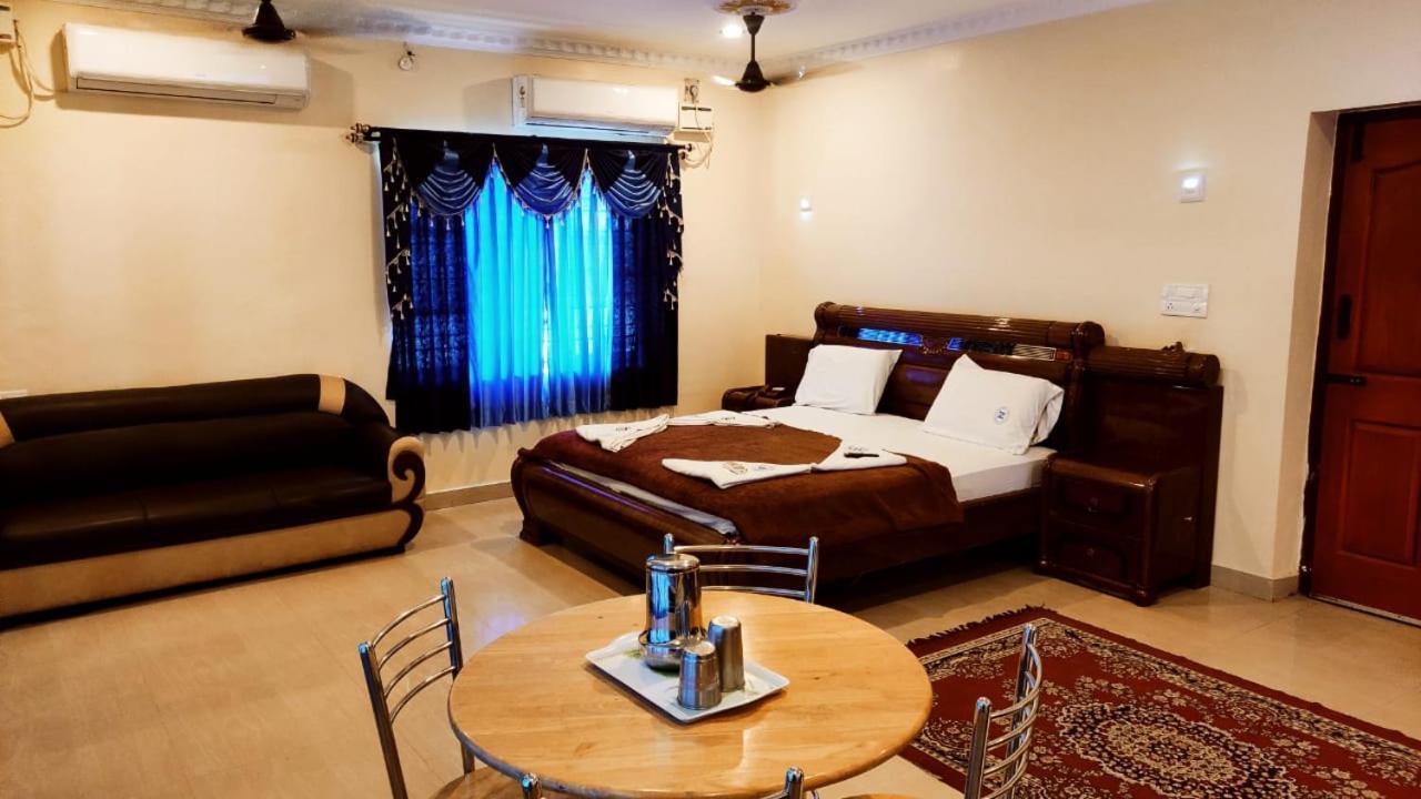 Hotel Supreme Ac Rāmeswaram Quarto foto